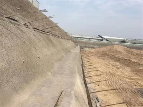 龙湾河道边坡加固